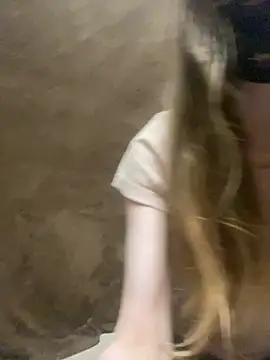 Snapshot of lovburger chatting on September 2025 08:42:01 PM lovburger online show from September 2025 08:42:01 PM