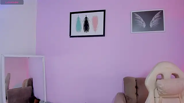 fressittalove01 online show from February 2026 02:24:02 PM