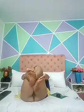 Morenaza6420 online show from November 2025 09:46:02 PM