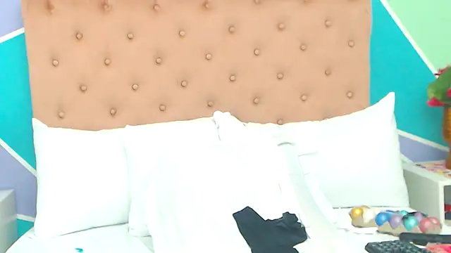 Snapshot of Morenaza6420 chatting on March 2026 10:37:01 PM Morenaza6420 online show from March 2026 10:37:01 PM