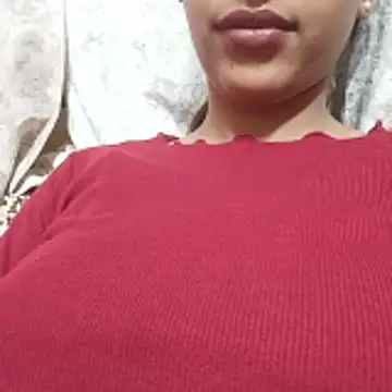 wildradha online show from October 2025 07:51:01 PM