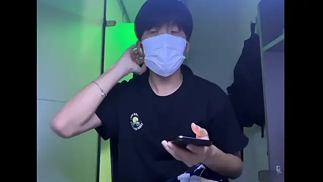 Straight SUB online show from September 2025 05:41:01 AM