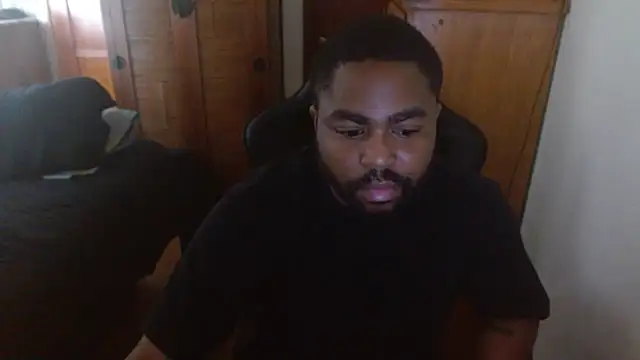 Snapshot of Breadwinnah chatting on September 2025 07:14:02 PM Breadwinnah online show from September 2025 07:14:02 PM