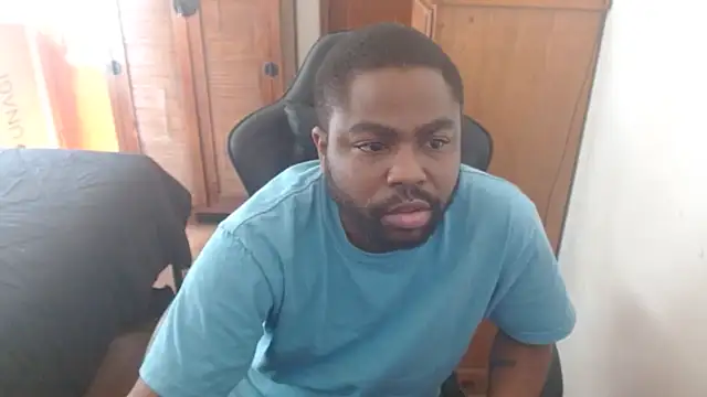 Snapshot of Breadwinnah chatting on September 2025 05:36:01 PM Breadwinnah online show from September 2025 05:36:01 PM