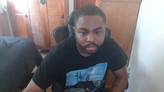 Snapshot of Breadwinnah chatting on September 2025 10:24:02 PM Breadwinnah online show from September 2025 10:24:02 PM