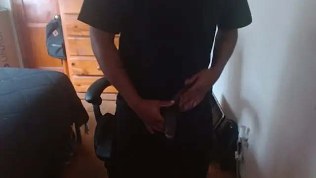 Snapshot of Breadwinnah chatting on September 2025 03:17:02 PM Breadwinnah online show from September 2025 03:17:02 PM