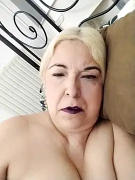 MarielaFerrer online show from October 2025 11:07:01 AM