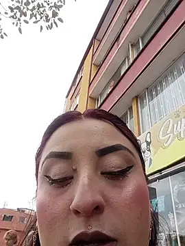 megan fox5 online show from November 2025 05:02:01 PM