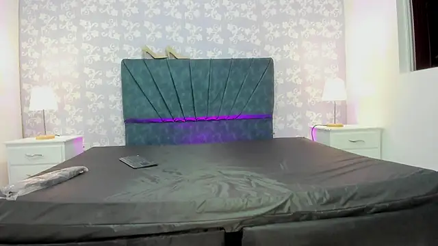 Snapshot of VioletRose_as chatting on March 2026 01:55:01 AM VioletRose as online show from March 2026 01:55:01 AM