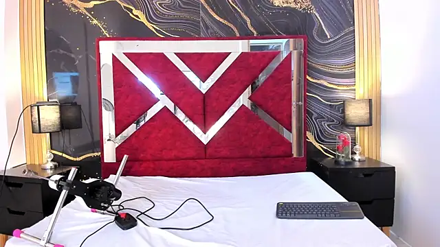 VioletRose as online show from July 2026 07:38:01 PM