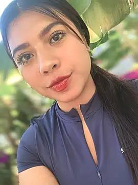 Snapshot of charlotte_queen1320 chatting on November 2025 07:03:01 PM charlotte queen1320 online show from November 2025 07:03:01 PM