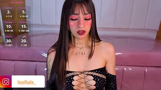 Snapshot of Abril_Velvet_a_ chatting on February 2026 12:43:02 PM Abril Velvet a online show from February 2026 12:43:02 PM