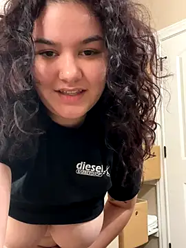 jupiternyx online show from September 2025 10:15:02 PM