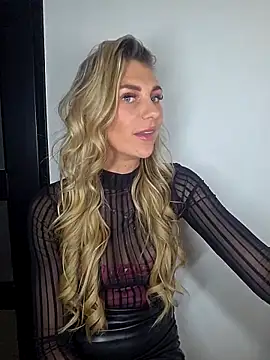 Snapshot of Melody1600 chatting on March 2026 09:09:01 PM Melody1600 online show from March 2026 09:09:01 PM