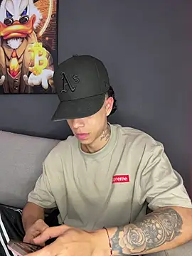 Snapshot of Randyy_Ag chatting on October 2025 07:58:02 PM Randyy Ag online show from October 2025 07:58:02 PM