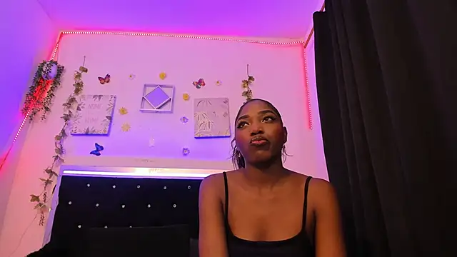 AkariRosetti online show from October 2025 01:07:01 PM