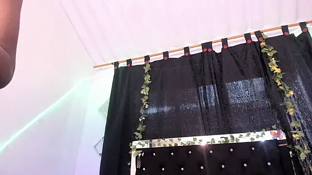 AkariRosetti online show from November 2025 02:16:02 PM