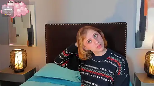 seraphine star online show from April 2026 07:14:01 AM