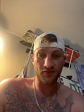 Snapshot of IsAparty chatting on March 2026 09:15:01 AM IsAparty online show from March 2026 09:15:01 AM