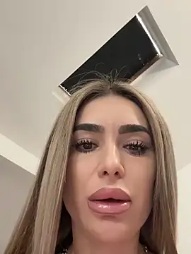 Snapshot of KaseyQuinn_ chatting on October 2025 08:50:02 AM KaseyQuinn  online show from October 2025 08:50:02 AM
