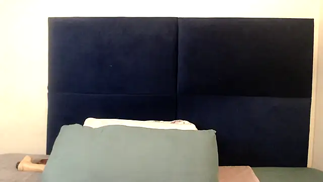 Snapshot of Sexy-Momo chatting on October 2025 07:59:01 PM Sexy-Momo online show from October 2025 07:59:01 PM