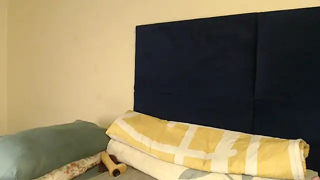 Snapshot of Sexy-Momo chatting on November 2025 08:11:02 PM Sexy-Momo online show from November 2025 08:11:02 PM