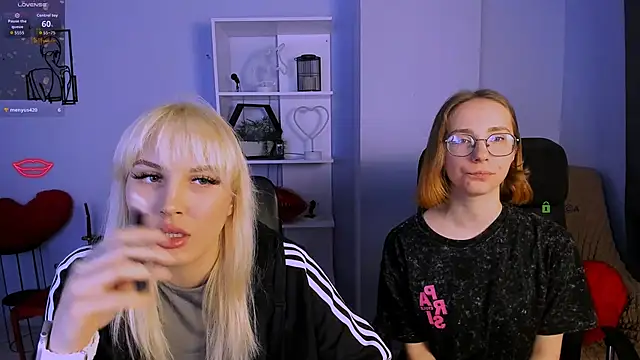 Snapshot of marta_smith chatting on November 2025 09:14:02 PM marta smith online show from November 2025 09:14:02 PM