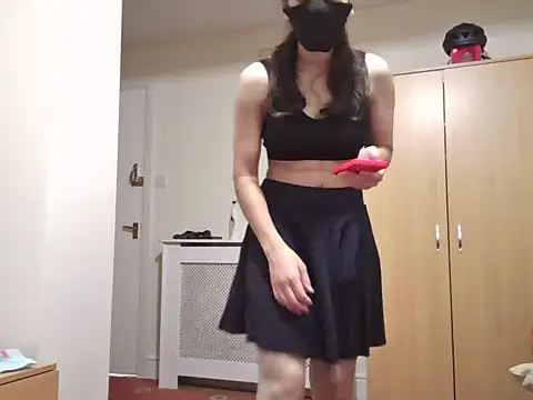 BobtailFormal online show from December 2025 09:02:01 PM