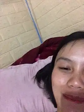 Snapshot of QuingLin chatting on September 2025 06:08:02 PM QuingLin online show from September 2025 06:08:02 PM