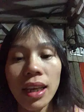 Snapshot of QuingLin chatting on October 2025 01:33:02 PM QuingLin online show from October 2025 01:33:02 PM