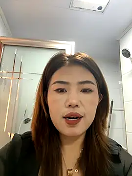 Snapshot of feifei_521 chatting on November 2025 12:57:02 AM feifei 521 online show from November 2025 12:57:02 AM