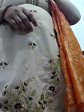 rani8008 online show from March 2026 02:04:01 AM