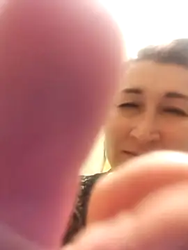 Funny Karina online show from November 2025 08:41:02 PM