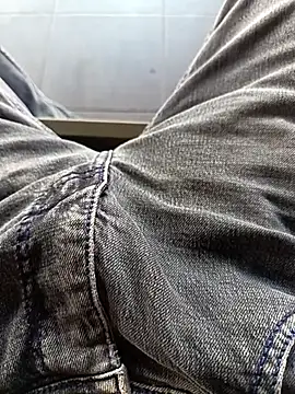 Snapshot of tyteo1010 chatting on January 2026 04:05:02 AM tyteo1010 online show from January 2026 04:05:02 AM