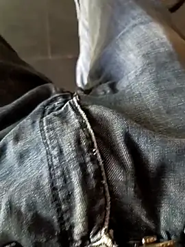 Snapshot of tyteo1010 chatting on March 2026 04:03:01 AM tyteo1010 online show from March 2026 04:03:01 AM