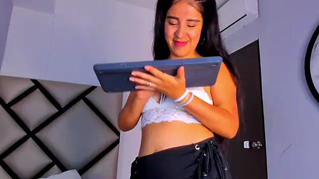 Snapshot of Lucy-23 chatting on March 2026 05:02:02 AM Lucy-23 online show from March 2026 05:02:02 AM