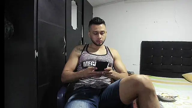 Snapshot of Ryan_xc1 chatting on December 2025 03:11:01 AM Ryan xc1 online show from December 2025 03:11:01 AM