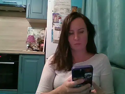 Snapshot of ALICAINWONDERLAND chatting on October 2025 05:50:02 PM ALICAINWONDERLAND online show from October 2025 05:50:02 PM