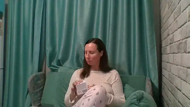 ALICAINWONDERLAND online show from November 2025 08:19:01 PM