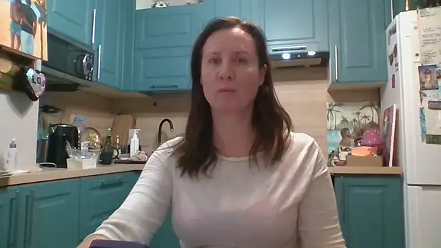 ALICAINWONDERLAND online show from December 2025 06:03:02 PM