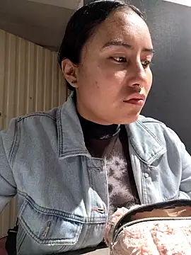 Venus Rivers online show from November 2025 01:12:02 PM