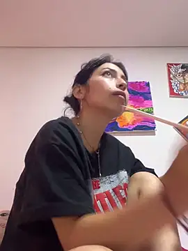 larsonbeverly online show from March 2026 07:42:02 PM