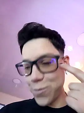 Snapshot of SpencerMontgomery chatting on September 2025 07:15:02 PM SpencerMontgomery online show from September 2025 07:15:02 PM