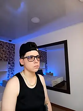 Snapshot of SpencerMontgomery chatting on October 2025 06:52:01 PM SpencerMontgomery online show from October 2025 06:52:01 PM