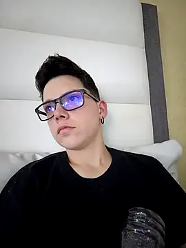 Snapshot of SpencerMontgomery chatting on November 2025 06:41:01 PM SpencerMontgomery online show from November 2025 06:41:01 PM