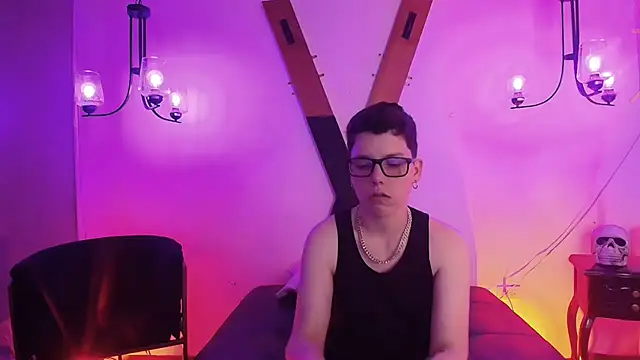 Snapshot of SpencerMontgomery chatting on November 2025 07:45:02 PM SpencerMontgomery online show from November 2025 07:45:02 PM