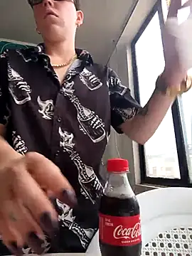 Snapshot of SpencerMontgomery chatting on November 2025 04:25:01 PM SpencerMontgomery online show from November 2025 04:25:01 PM