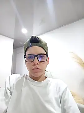 Snapshot of SpencerMontgomery chatting on November 2025 04:29:02 AM SpencerMontgomery online show from November 2025 04:29:02 AM