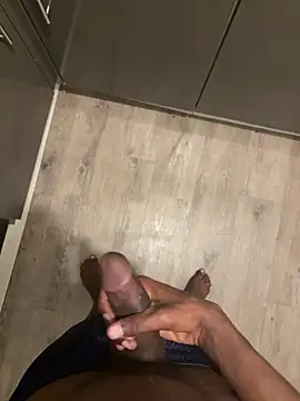 Snapshot of Trhge253 chatting on March 2026 11:55:01 PM Trhge253 online show from March 2026 11:55:01 PM