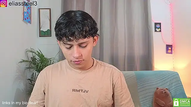 Snapshot of elias_steel1 chatting on April 2026 02:09:02 PM elias steel1 online show from April 2026 02:09:02 PM